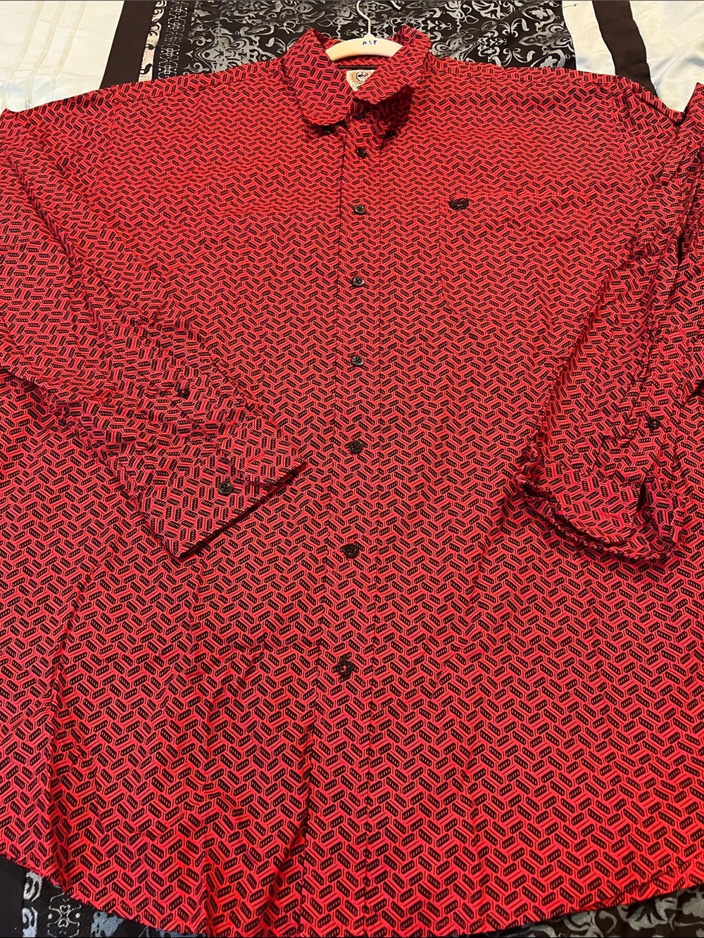Cinch Red Patterned Long-Sleeve Button Down Shirt